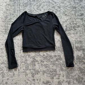 Aritzia The Constant Athletic long sleeve